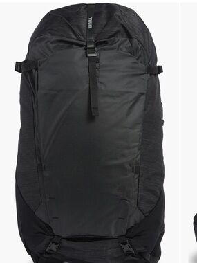Thule Topio 30L backpacking pack  NEW